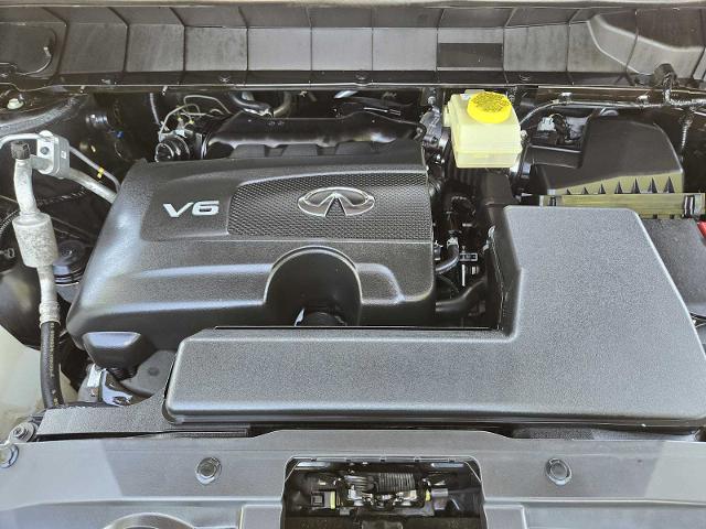 2023 INFINITI QX60 Vehicle Photo in DENTON, TX 76210-9321