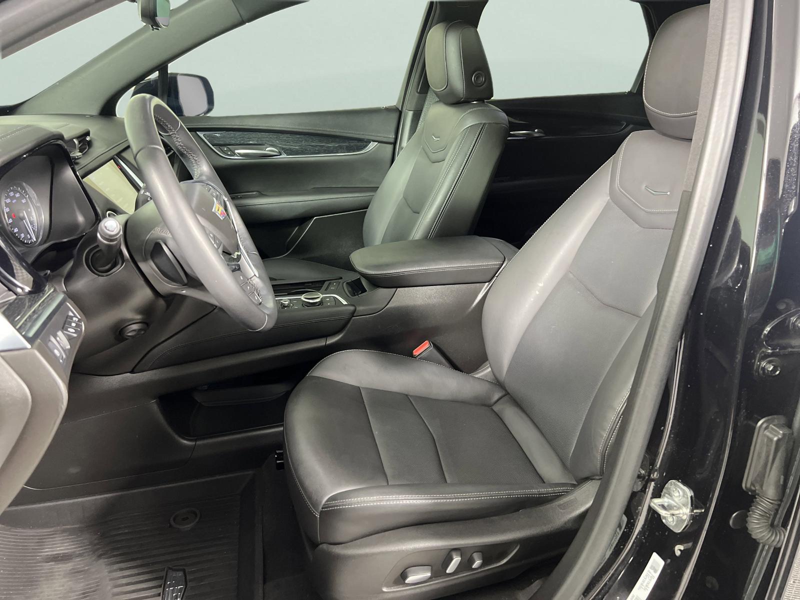 2022 Cadillac XT5 Vehicle Photo in GEORGETOWN, TX 78626-7508