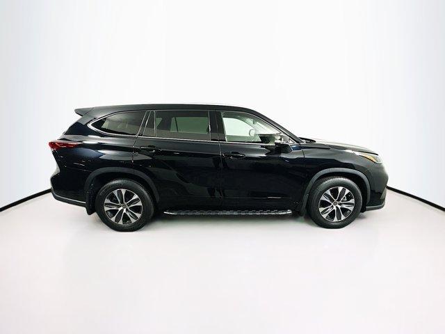 2022 Toyota Highlander Vehicle Photo in Flemington, NJ 08822