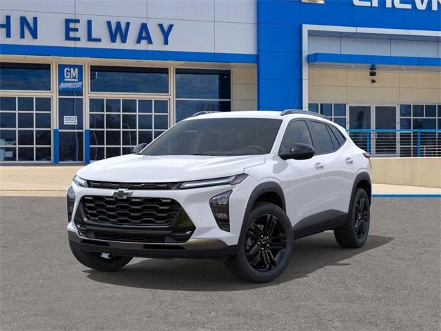 2025 Chevrolet Trax Vehicle Photo in ENGLEWOOD, CO 80113-6708