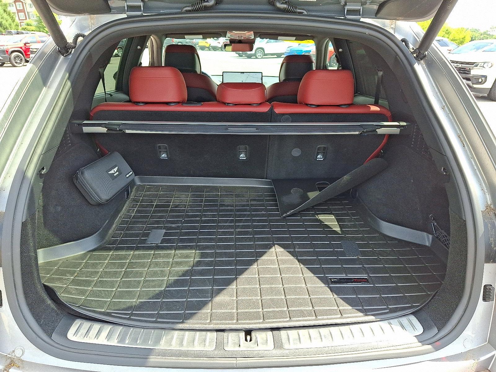 2023 Genesis GV70 Vehicle Photo in BETHLEHEM, PA 18017-9401