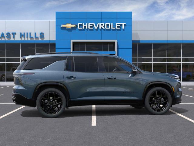 2026 Chevrolet Traverse Vehicle Photo in Roslyn, NY 11576