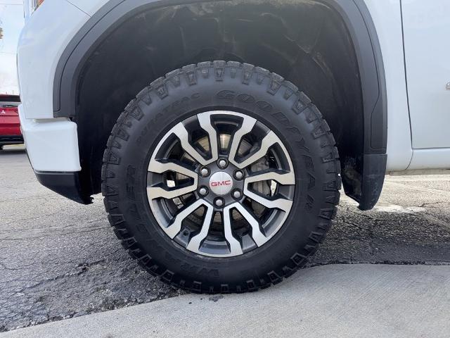 2023 GMC Sierra 1500 Vehicle Photo in MANHATTAN, KS 66502-5036