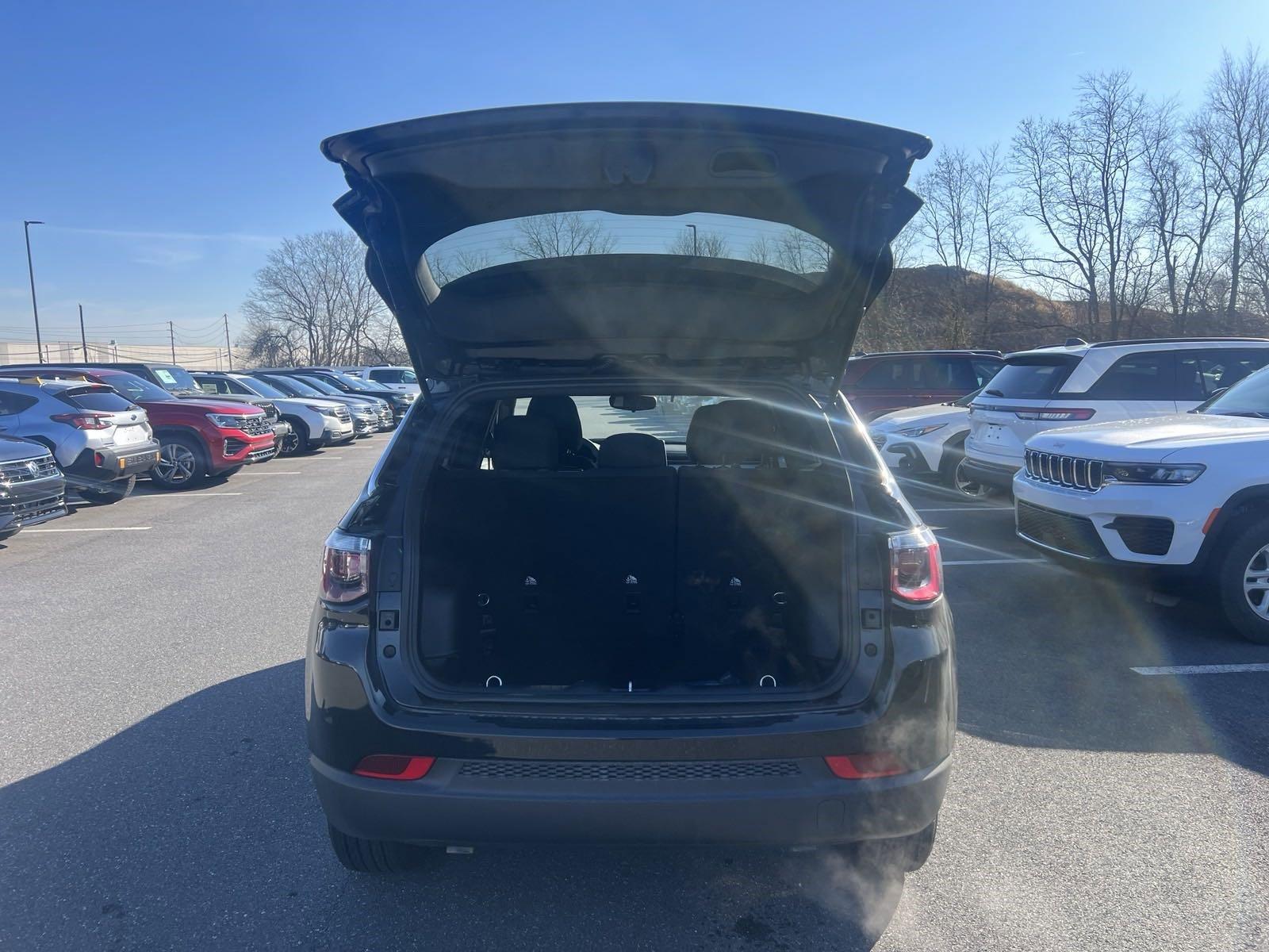 2025 Jeep Compass Vehicle Photo in Mechanicsburg, PA 17050-1707