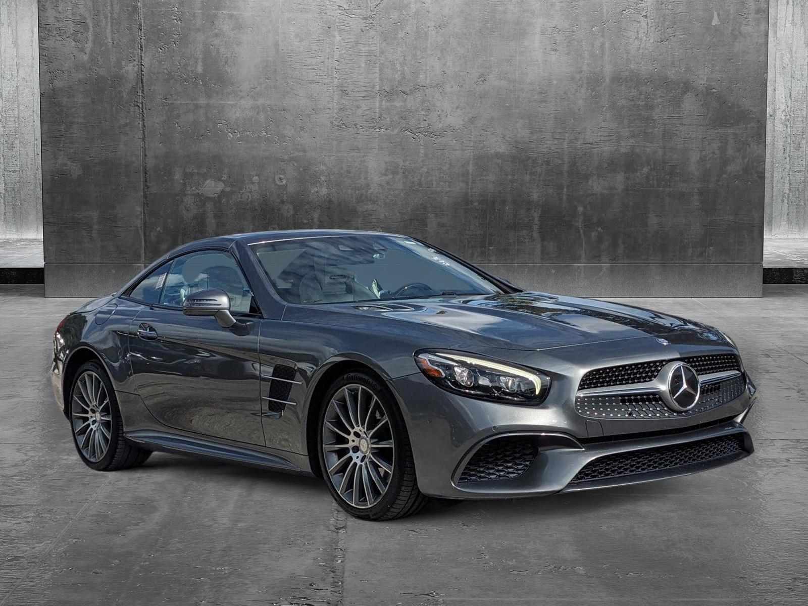 2017 Mercedes-Benz SL Vehicle Photo in GREENACRES, FL 33463-3207