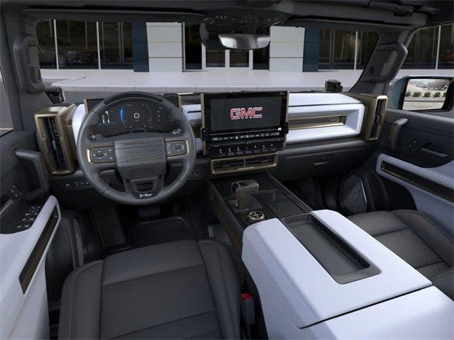 2024 GMC HUMMER EV SUV Vehicle Photo in COLLIERVILLE, TN 38017-9006