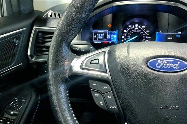 2022 Ford Edge Vehicle Photo in TOPEKA, KS 66609-0000