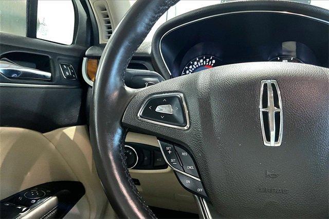 2019 Lincoln MKC Vehicle Photo in TOPEKA, KS 66609-0000