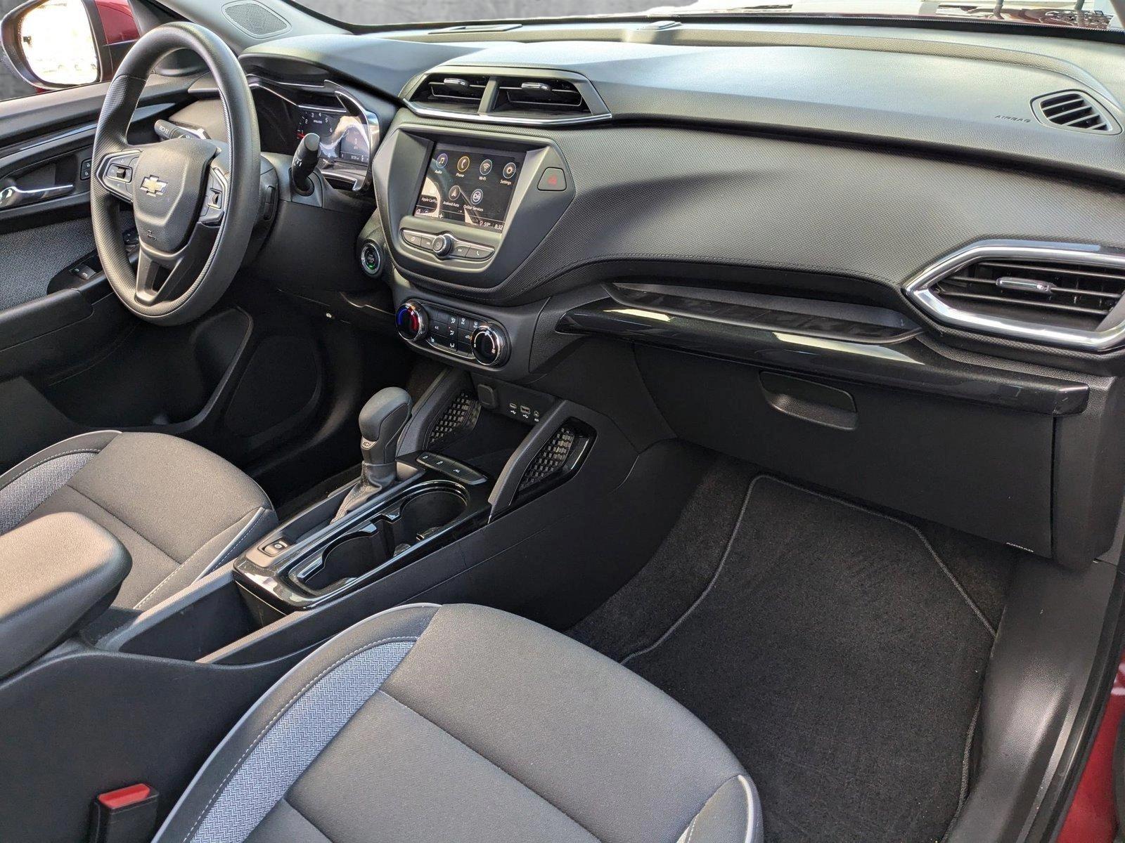 2023 Chevrolet Trailblazer Vehicle Photo in VALENCIA, CA 91355-1705