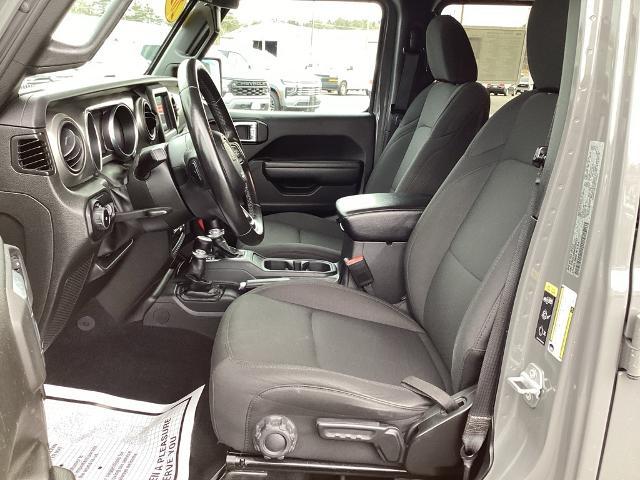 2022 Jeep Wrangler Vehicle Photo in Gardner, MA 01440