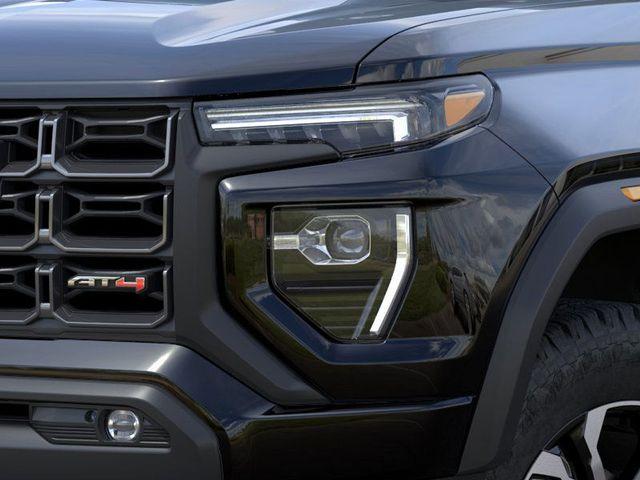 2025 GMC Canyon Vehicle Photo in DANBURY, CT 06810-5034