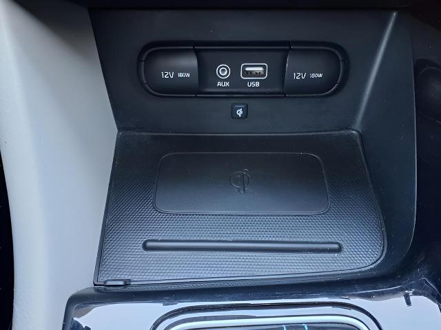 2019 Kia Niro Plug-In Hybrid Vehicle Photo in Oshkosh, WI 54904