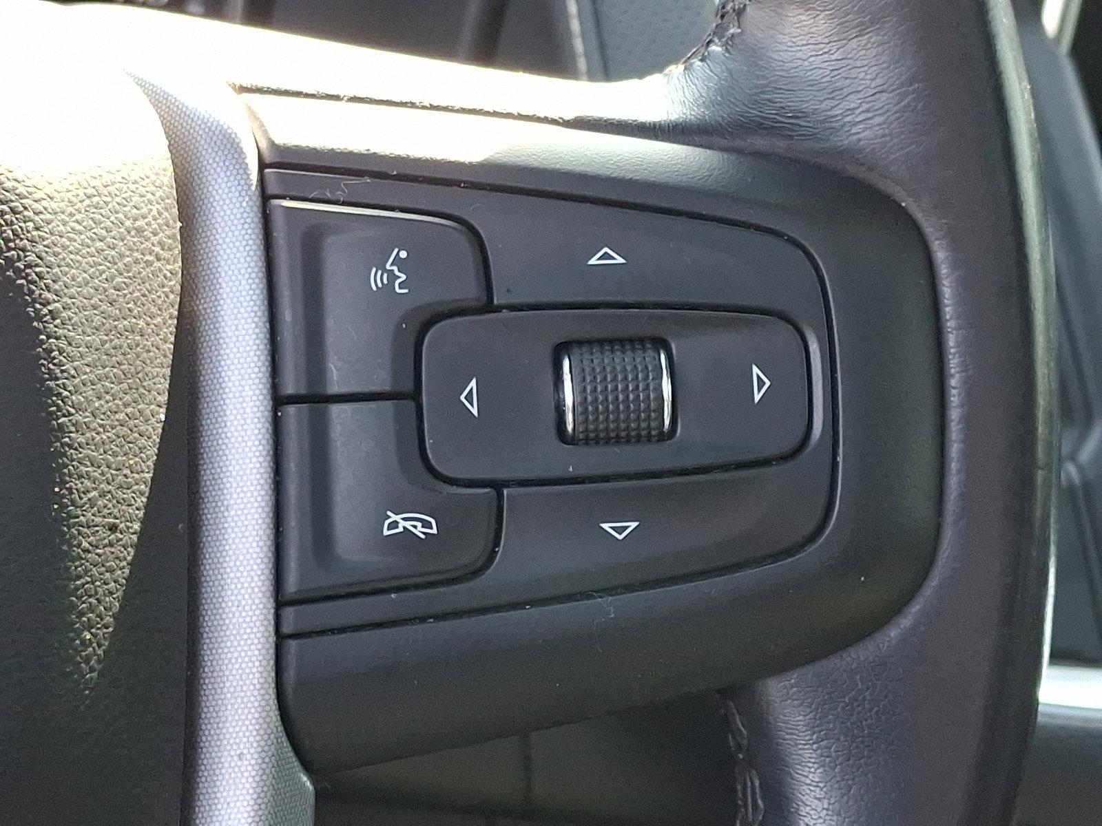 2021 GMC Yukon XL Vehicle Photo in Trevose, PA 19053