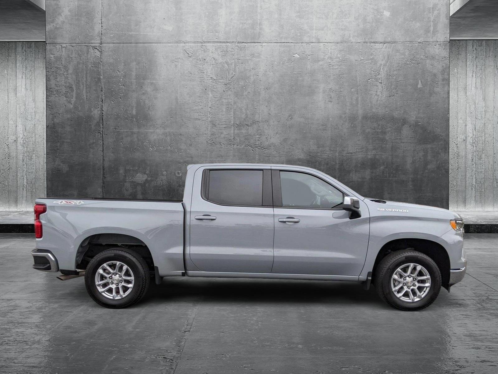 2024 Chevrolet Silverado 1500 Vehicle Photo in TIMONIUM, MD 21093-2300