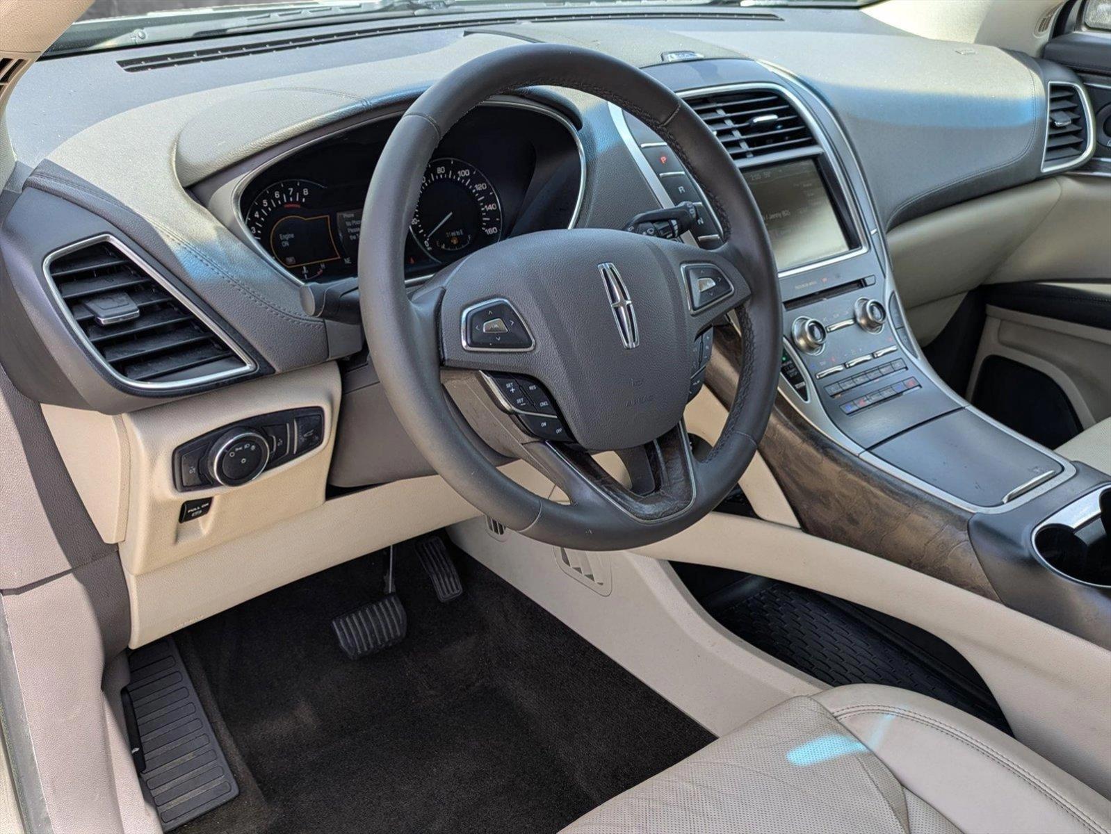 2016 Lincoln MKX Vehicle Photo in Tustin, CA 92782