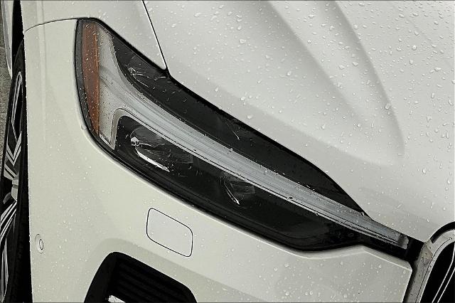 2022 Volvo XC60 Vehicle Photo in Grapevine, TX 76051