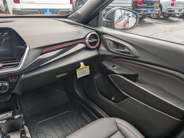 2025 Chevrolet Trax Vehicle Photo in BRUNSWICK, GA 31525-1881