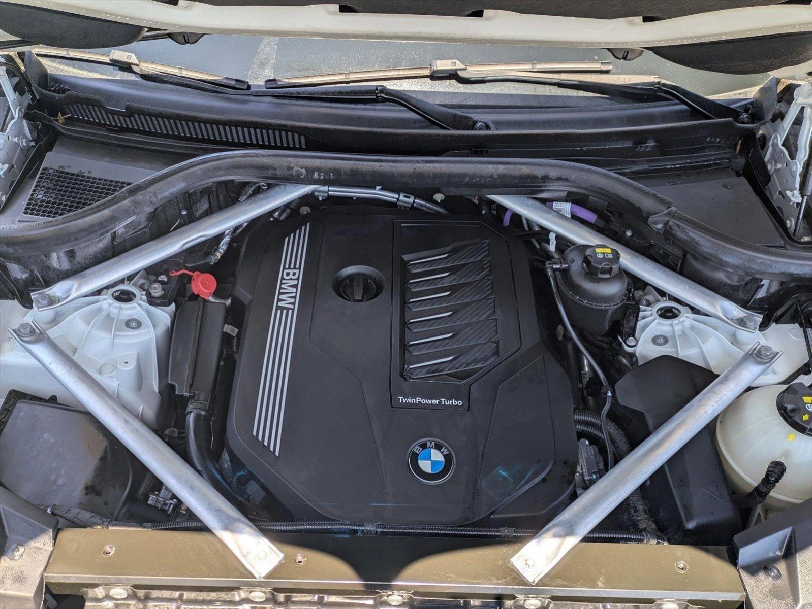 2022 BMW X5 sDrive40i Vehicle Photo in Valencia, CA 91355-1794