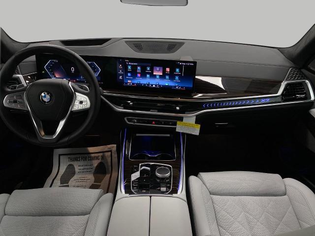 2025 BMW X7 xDrive40i Vehicle Photo in Appleton, WI 54913