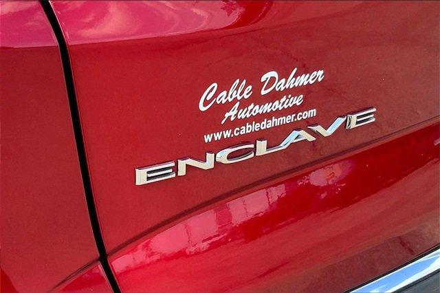 2024 Buick Enclave Vehicle Photo in TOPEKA, KS 66609-0000