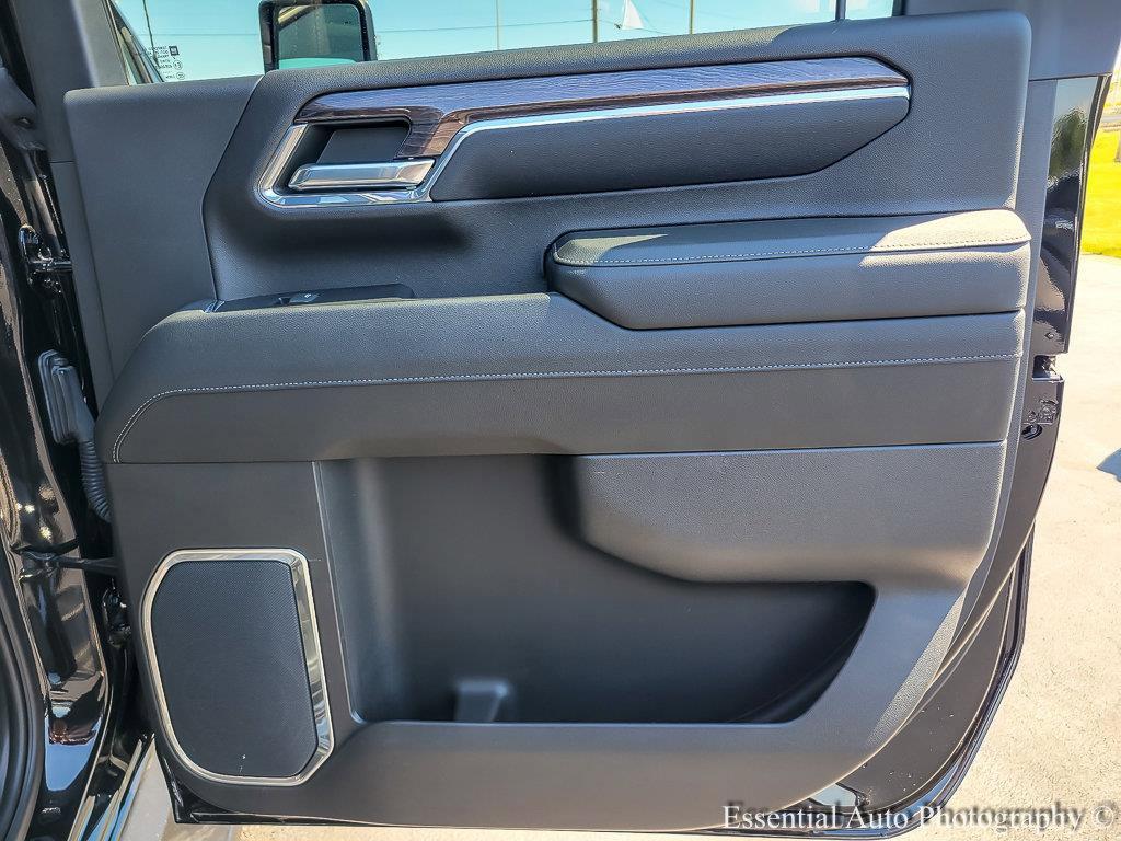 2024 Chevrolet Silverado 2500 HD Vehicle Photo in AURORA, IL 60503-9326