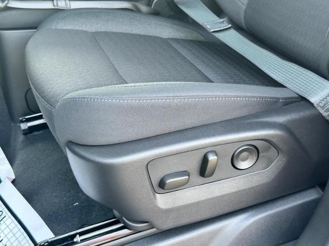 2025 Chevrolet Silverado 1500 Vehicle Photo in COLUMBIA, MO 65203-3903