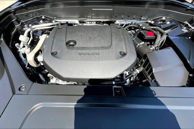 2023 Volvo XC90 Vehicle Photo in San Antonio, TX 78230