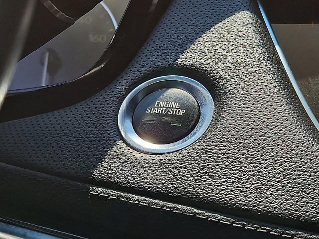 2023 Cadillac XT5 Vehicle Photo in TREVOSE, PA 19053-4984