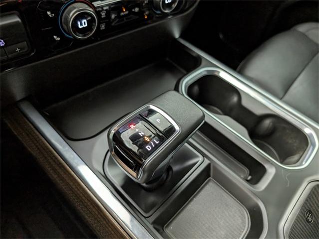 2022 Chevrolet Silverado 1500 Vehicle Photo in ENGLEWOOD, CO 80113-6708