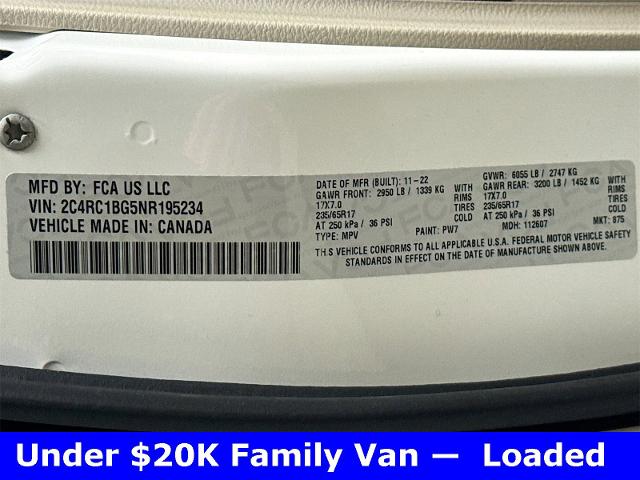 2022 Chrysler Pacifica Vehicle Photo in EVERETT, WA 98203-5662