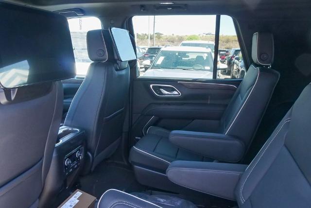 2024 Chevrolet Tahoe Vehicle Photo in VENTURA, CA 93003-8585