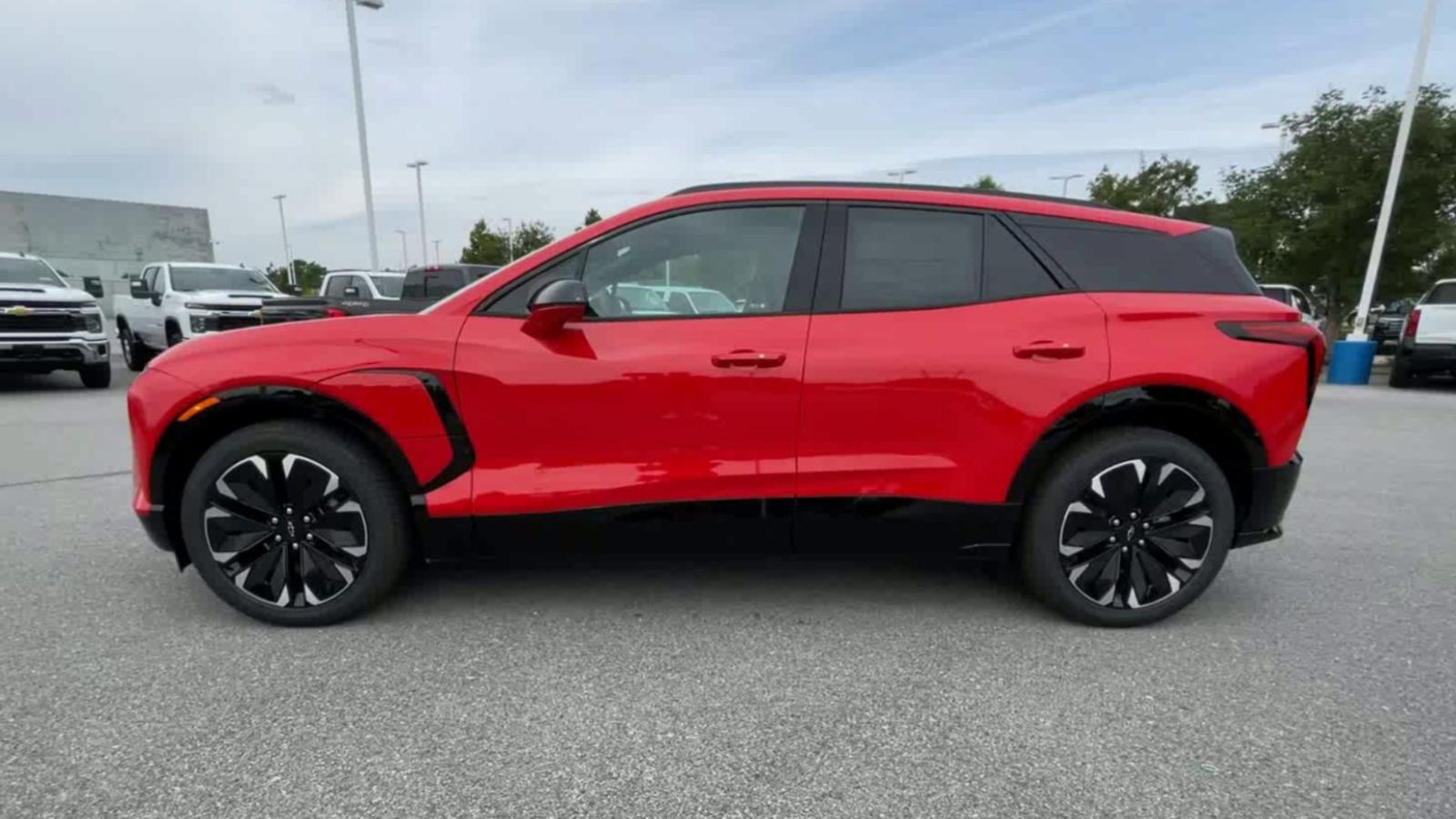 2024 Chevrolet Blazer EV Vehicle Photo in BENTONVILLE, AR 72712-4322