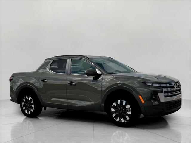 2025 Hyundai SANTA CRUZ Vehicle Photo in Green Bay, WI 54304