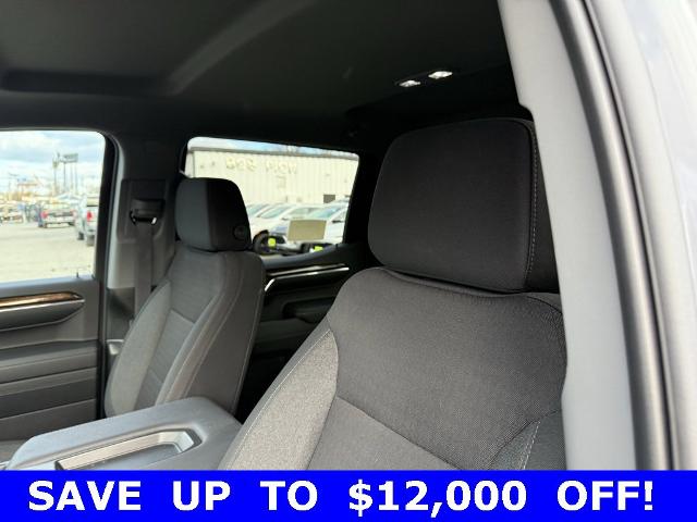 2024 GMC Sierra 1500 Vehicle Photo in CHICOPEE, MA 01020-5001