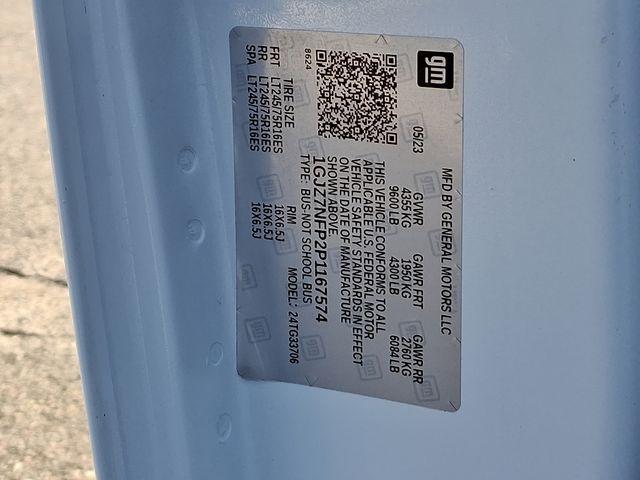 2023 GMC Savana Passenger 3500 Vehicle Photo in PAWLING, NY 12564-3219