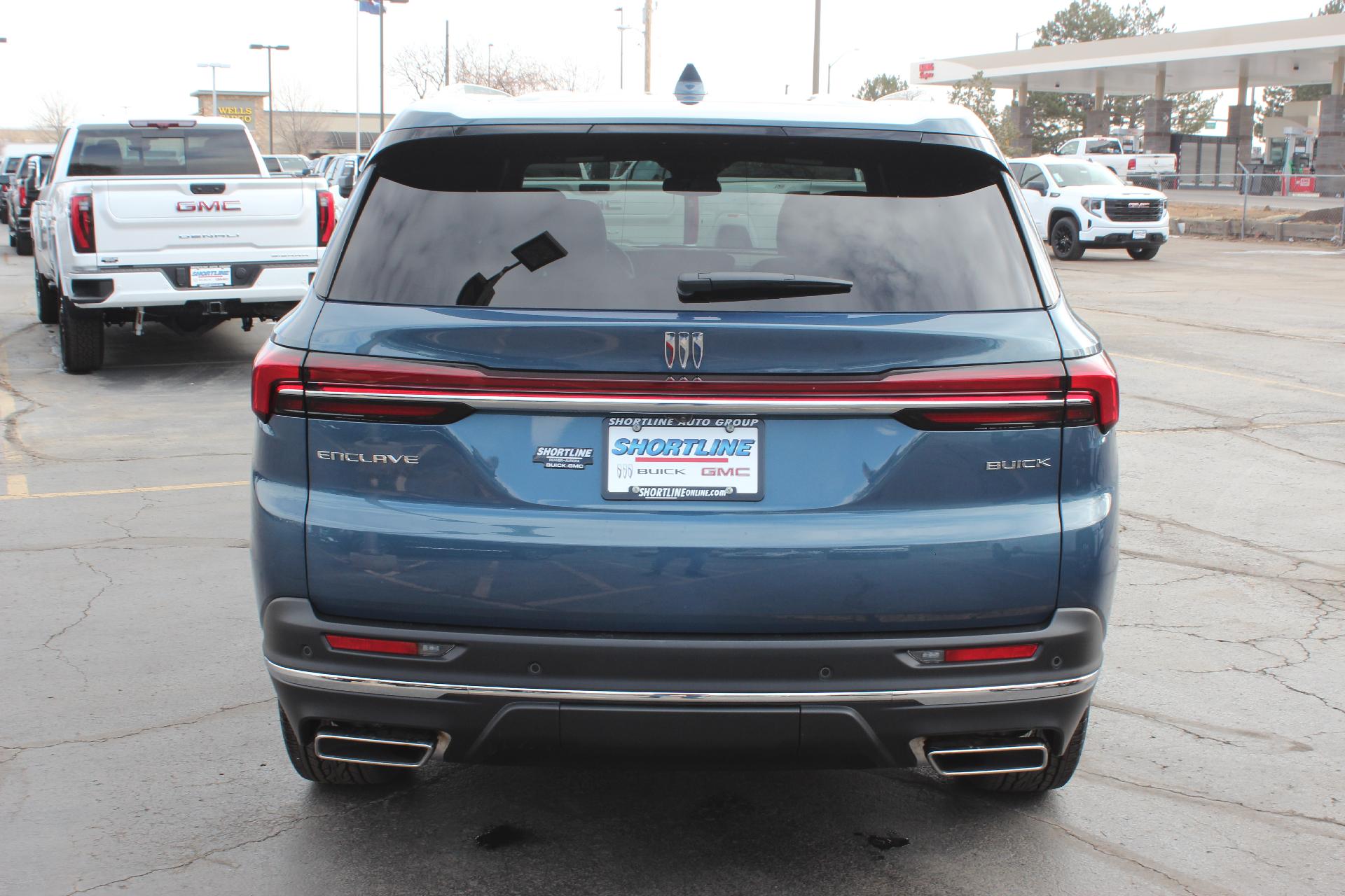 2025 Buick Enclave Vehicle Photo in AURORA, CO 80012-4011