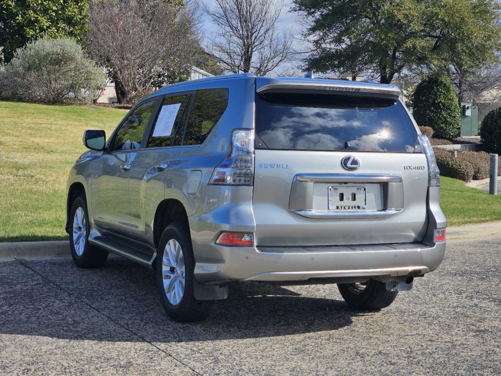 2023 Lexus GX 460 Vehicle Photo in FORT WORTH, TX 76132