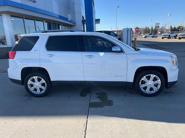 Used 2016 GMC Terrain SLT with VIN 2GKFLUEK5G6154132 for sale in Pipestone, MN