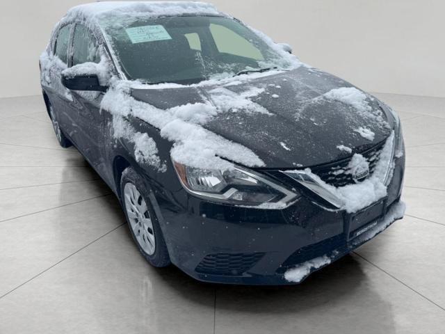 2017 Nissan Sentra Vehicle Photo in Appleton, WI 54913