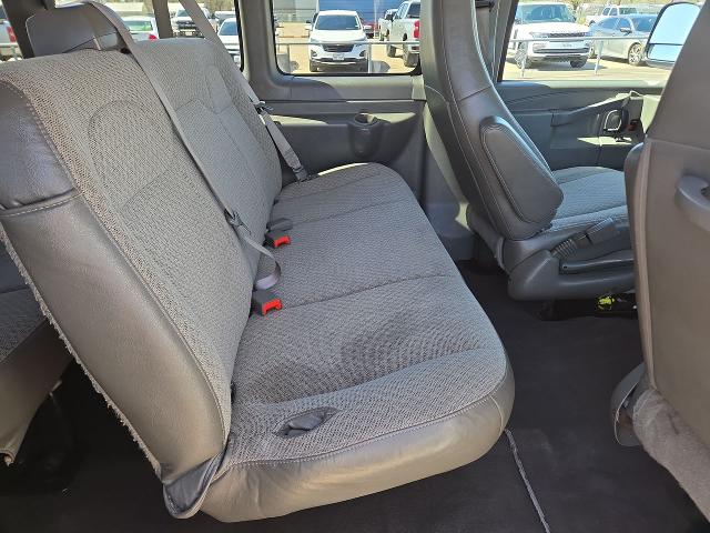 2020 Chevrolet Express Passenger 3500 Vehicle Photo in CROSBY, TX 77532-9157