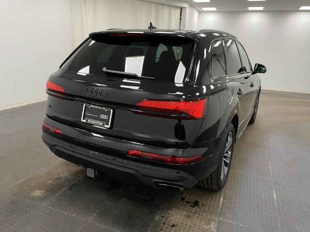 2025 Audi Q7 Vehicle Photo in Appleton, WI 54913