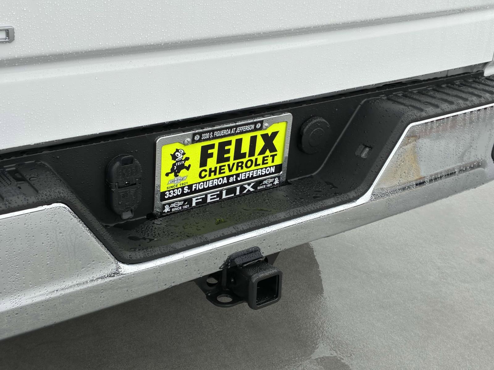 2025 Chevrolet Silverado 1500 Vehicle Photo in LOS ANGELES, CA 90007-3794
