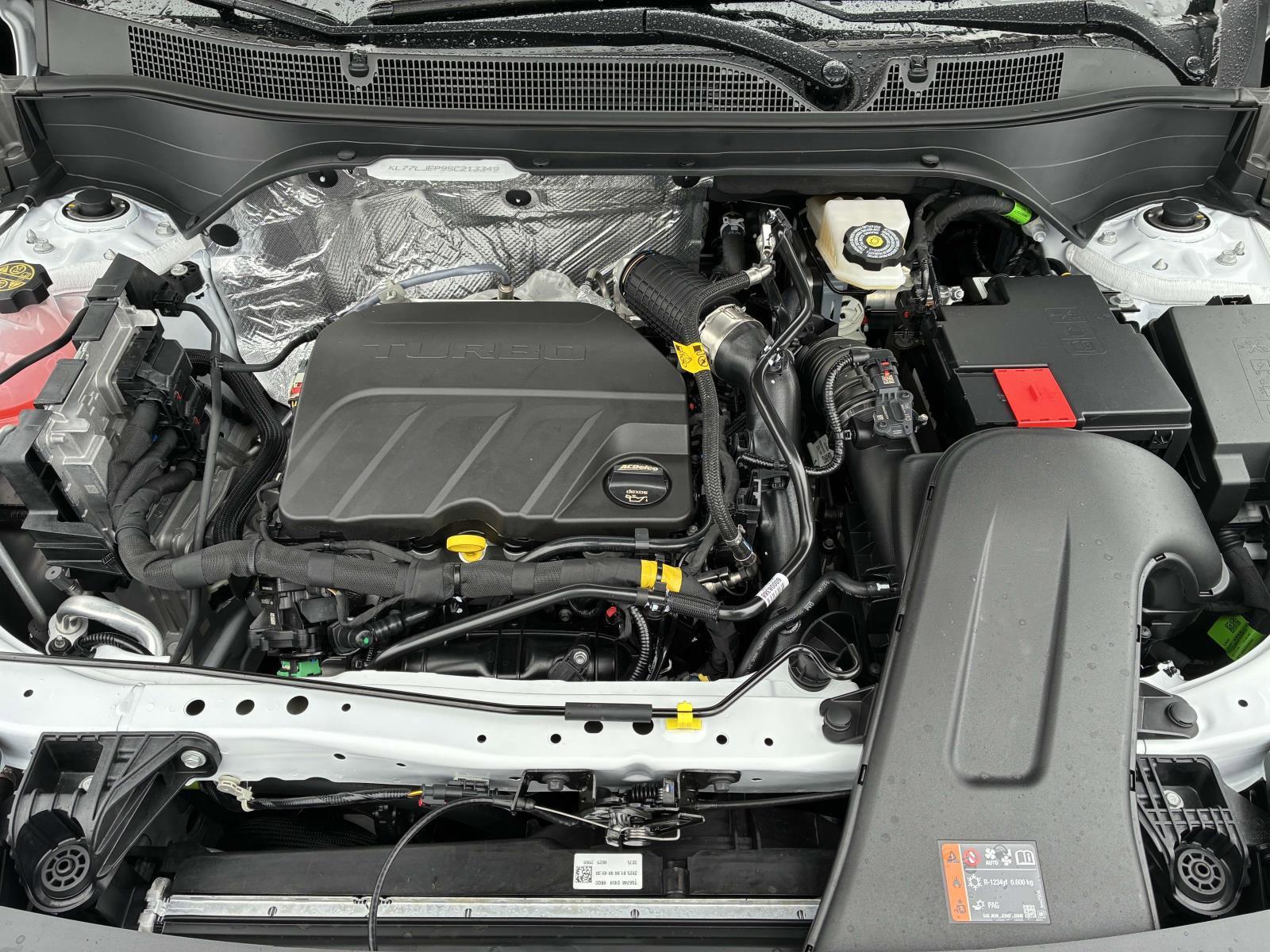 2025 Chevrolet Trax Vehicle Photo in LOS ANGELES, CA 90007-3794