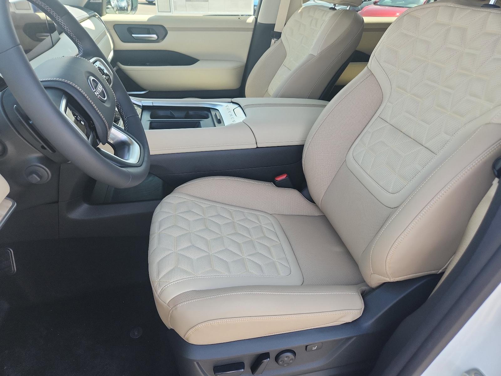 2025 Nissan Armada Vehicle Photo in Albuquerque, NM 87110