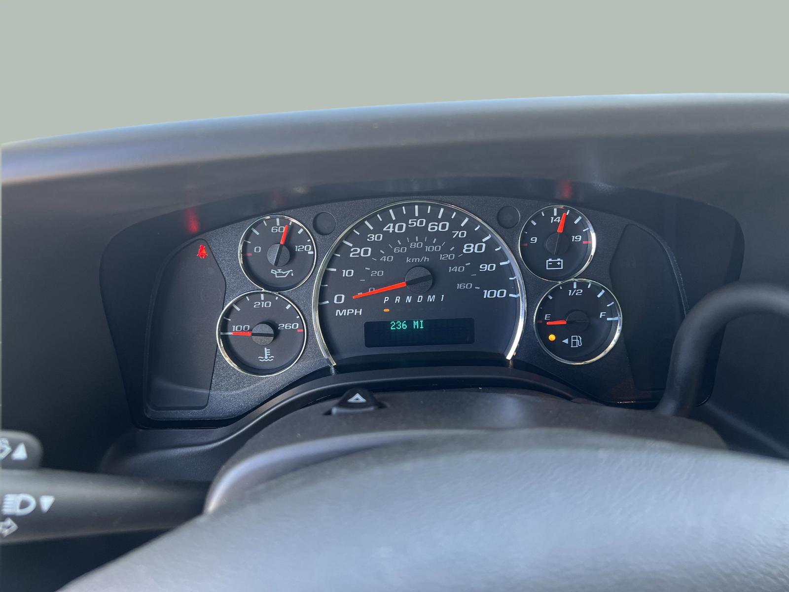 2025 Chevrolet Express Cargo 2500 Vehicle Photo in GEORGETOWN, TX 78626-7508