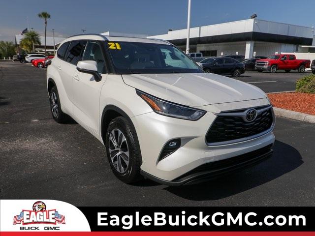 2021 Toyota Highlander Vehicle Photo in HOMOSASSA, FL 34448-1461
