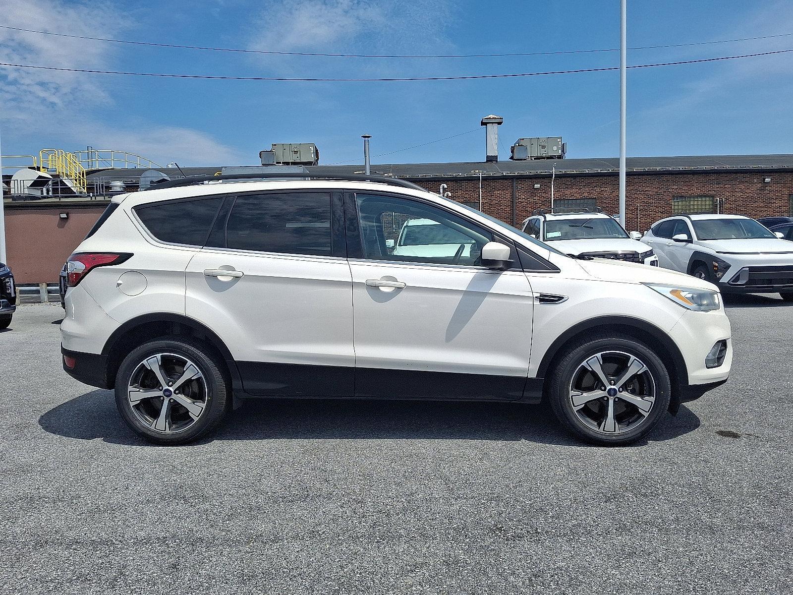 2018 Ford Escape Vehicle Photo in Harrisburg, PA 17111