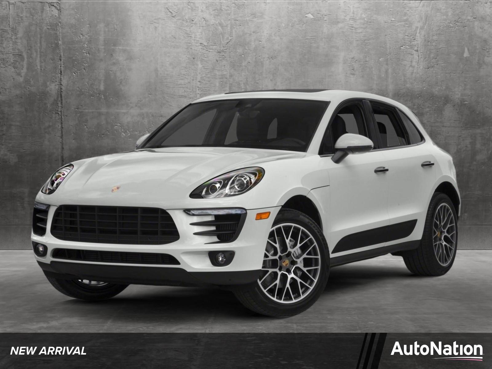 2018 Porsche Macan Vehicle Photo in Sarasota, FL 34231