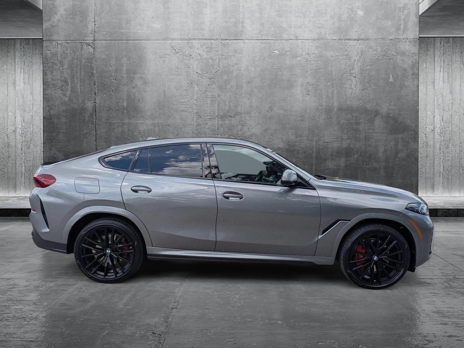 2024 BMW X6 xDrive40i Vehicle Photo in Sarasota, FL 34231