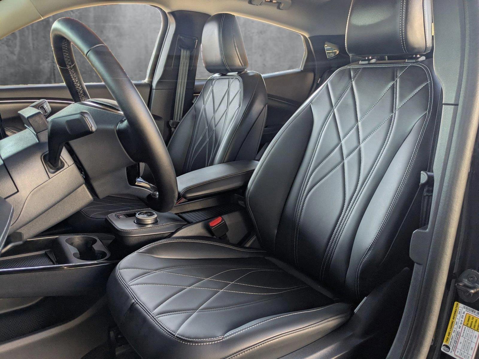 2024 Ford Mustang Mach-E Vehicle Photo in Valencia, CA 91355